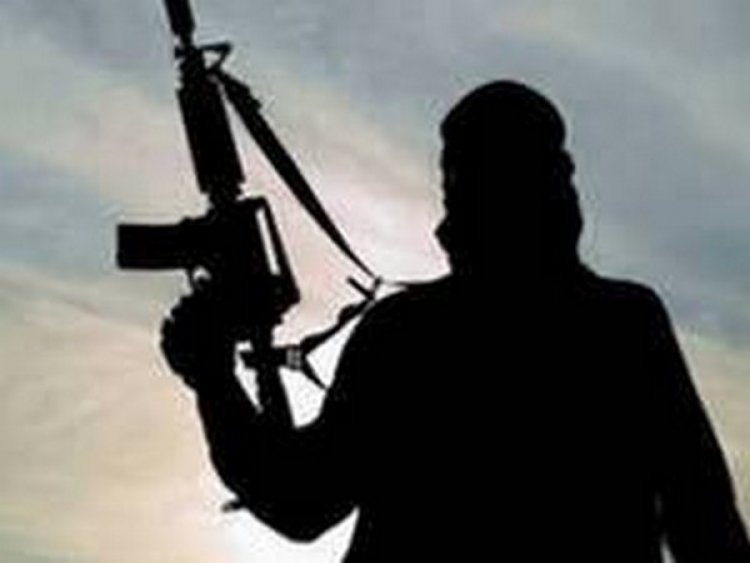 Chhattisgarh: Exchange of fire between Police, Naxals in Kanker; search operation underway
