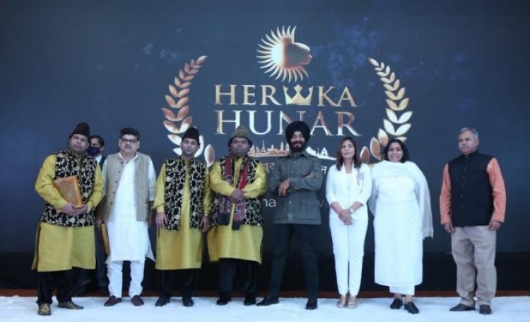 Women Achievers Award "Her Ka Hunar" Organized by Rinna Agarrwal