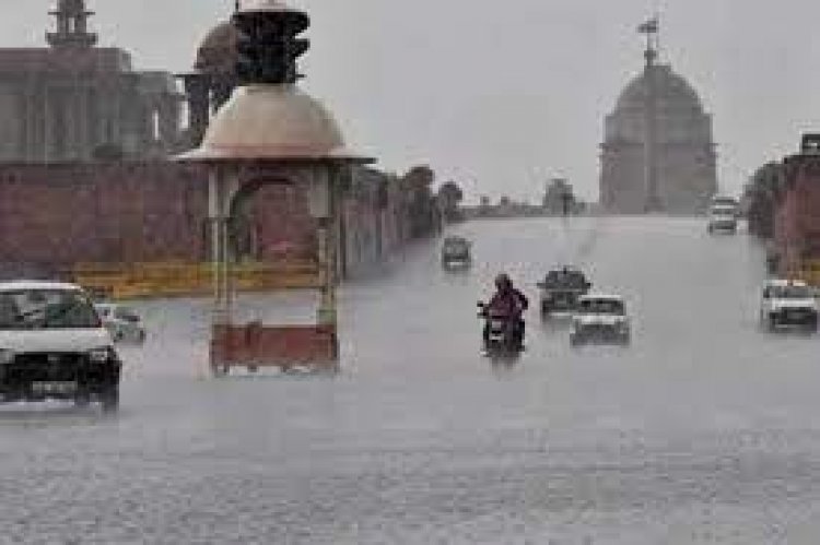 Rain, hail bring mercury down in Delhi