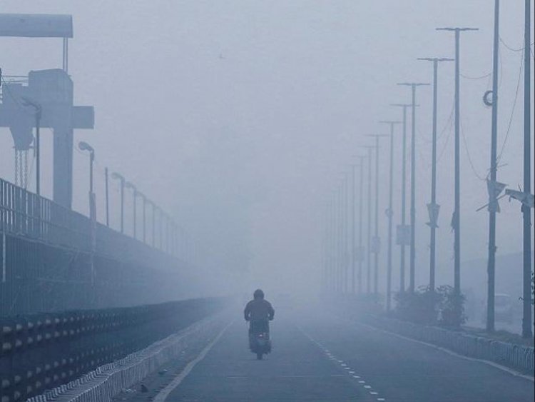 Delhi records minimum temperature of 10.3 deg C