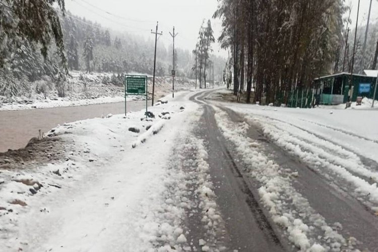 Minimum temperature rises across most places in Kashmir