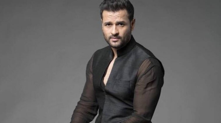 Feel I was destined to play Ambedkar's role: Rohit Roy