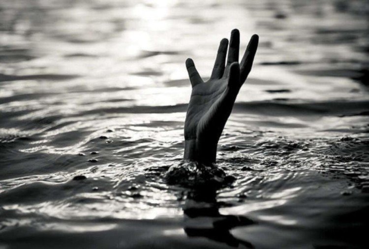 2, including 9-yr-old, drown in pond in UP's Bhadohi