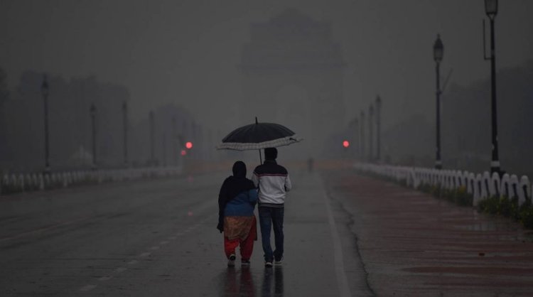 MeT forecasts cloudy sky, moderate rain in Delhi