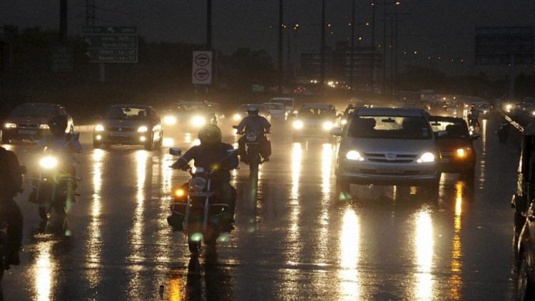 Rains drench Delhi for 2nd day on trot; more likely