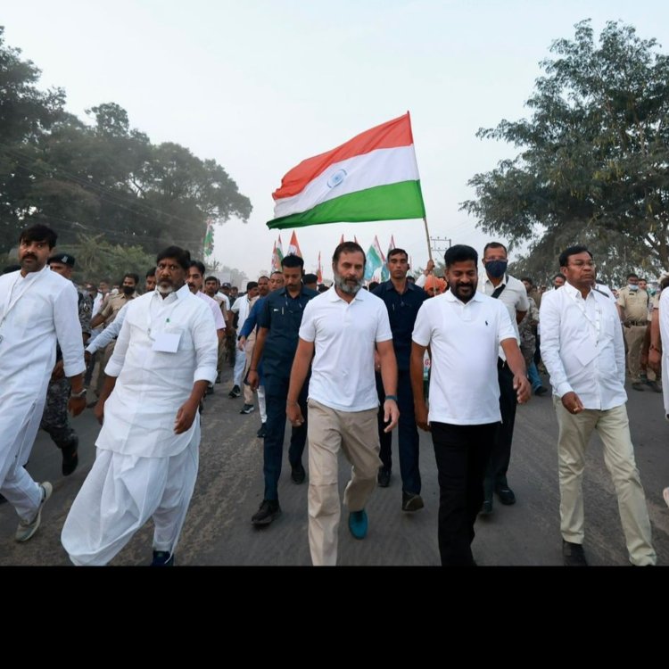 Rahul, others observe 2-minute silence for victims of Morbi bridge tragedy