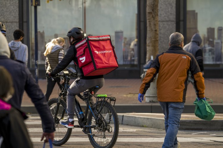 Food delivery apps taking action on rising stress among delivery staff