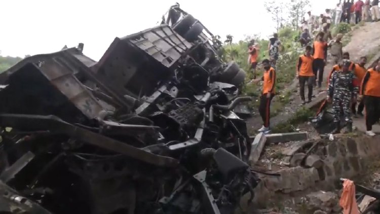 J-K: Death toll in Jammu bus accident mounts to 10