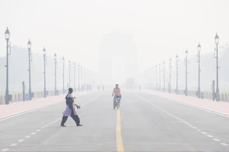 Delhi's air quality plunges into 'poor' category with an AQI of 245