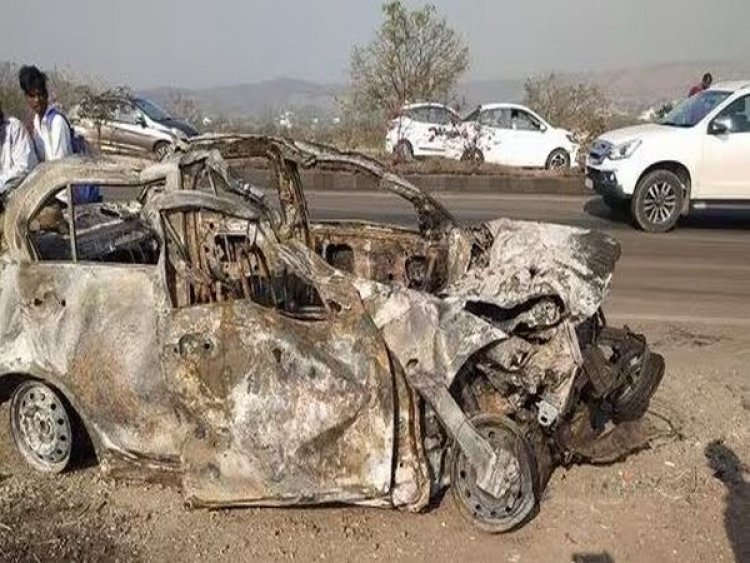 3 killed, 1 injured after car hits divider, collides with tempo on Pune-Nashik highway
