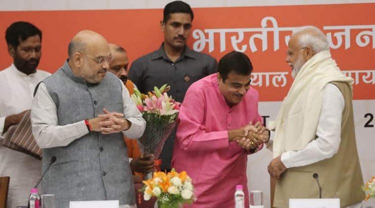 Modi, Shah meet Union ministers to thank them for 'service to nation'