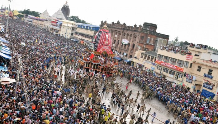 Devotees throng Puri to participate in annual Rath Yatra