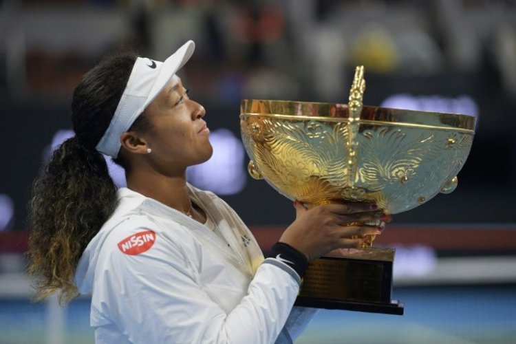 'Humbled' Osaka reveals pressure of being number one