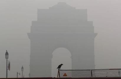 Sonia expresses concern over Delhi air pollution
