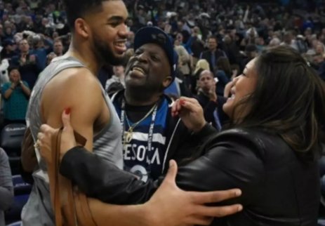 NBA star Towns' mother dies of Covid-19