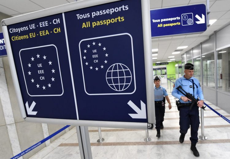 EU May Consider Barring Americans From Travelling