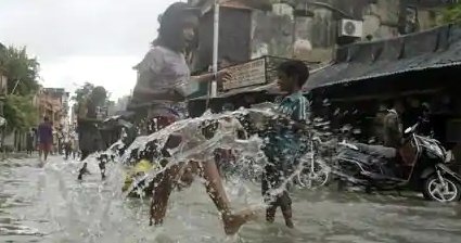 Heavy rain likely in Gangetic West Bengal: MeT