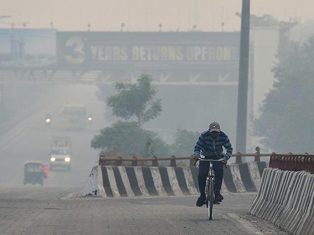 Delhi's air quality improves marginally, but still in 'poor' category