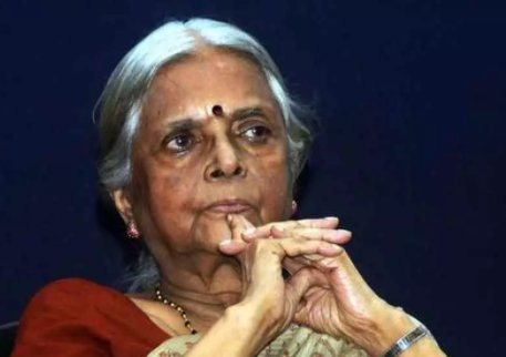Eminent poet-activist Sugathakumari no more