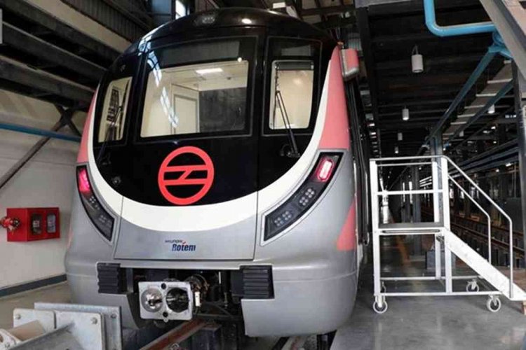 PM Modi inaugurates India's first-ever driverless metro train
